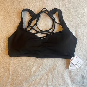Free to be Lululemon bra NWT